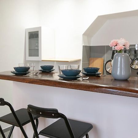 Authentic Apartment In Center Of Parisian Marais Buitenkant foto